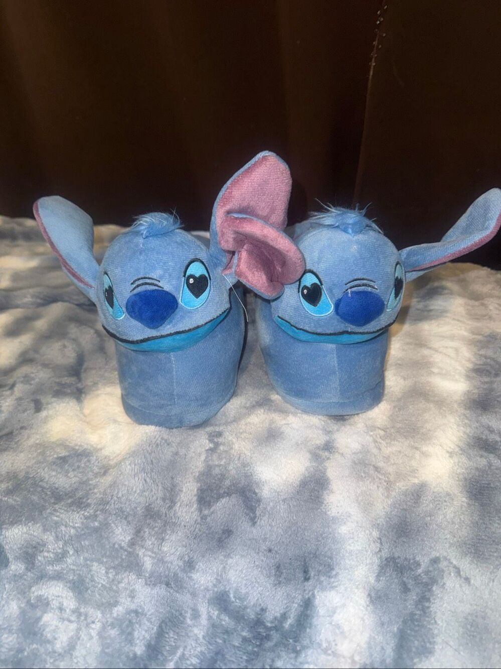 NWOT Disney Stitch house slippers size 9/10